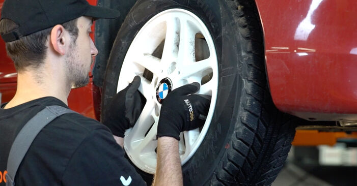 Savarankiškas BMW 3 SERIES Stabdžių diskas keitimas