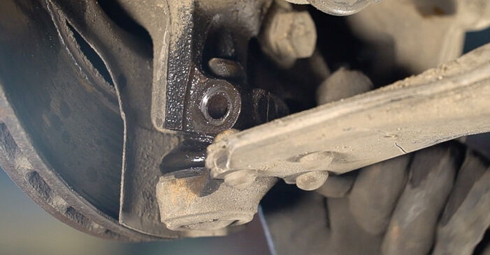 FIAT BRAVA 1.4 LPG (198AXA1B) Control Arm replacement: online guides and video tutorials