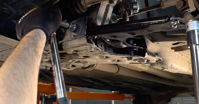 FIAT BRAVA 1.4 LPG (198AXA1B) Control Arm replacement: online guides and video tutorials