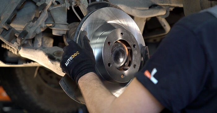 How to replace Brake Discs on TOYOTA LAND CRUISER (KDJ12_, GRJ12_) 2007: download PDF manuals and video instructions
