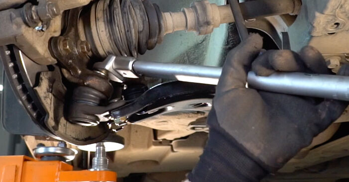Replacing Control Arm on Toyota RAV4 III 2006 2.2 D 4WD (ALA30_) by yourself