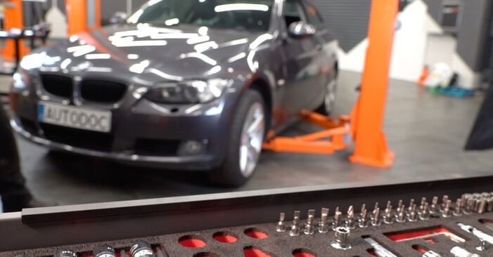 BMW 3 SERIES Ψαλίδια αντικατάσταση: δωρεάν εγχειρίδια συνεργείου