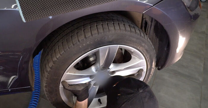 How to remove BMW 3 SERIES 325 i 2009 Brake Discs - online easy-to-follow instructions