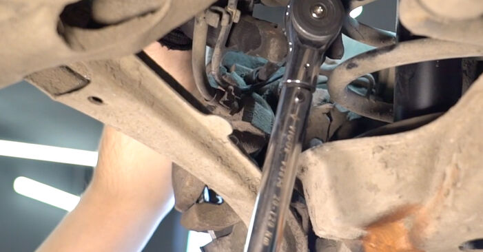 Volvo V70 SW D5 2001 Bremsbeläge wechseln: Gratis Reparaturanleitungen