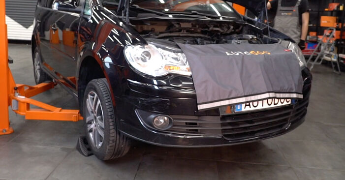 Samodzielna wymiana Tarcza hamulcowa w VW Touran I (1T1, 1T2) 2.0 TDI 2006