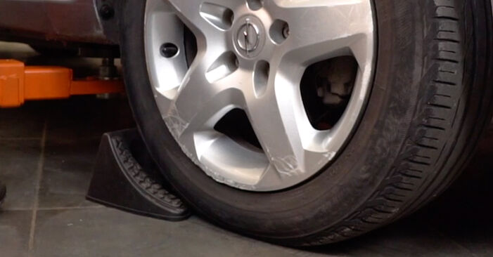 How to replace OPEL ZAFIRA B (A05) 1.9 CDTI (M75) 2006 Brake Discs - step-by-step manuals and video guides