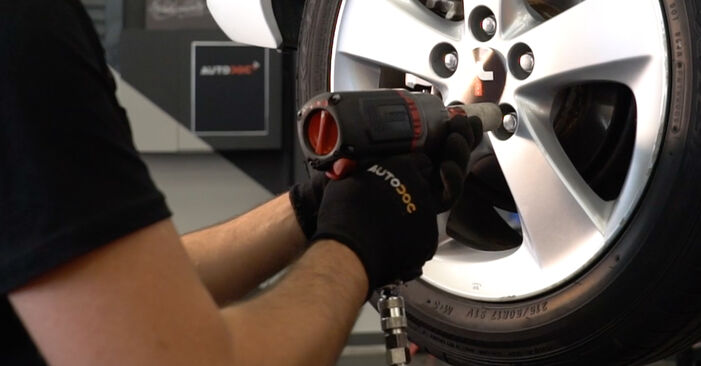 Toyota Auris E15 2.0 D-4D (ADE150_) 2008 Wheel Bearing replacement: free workshop manuals