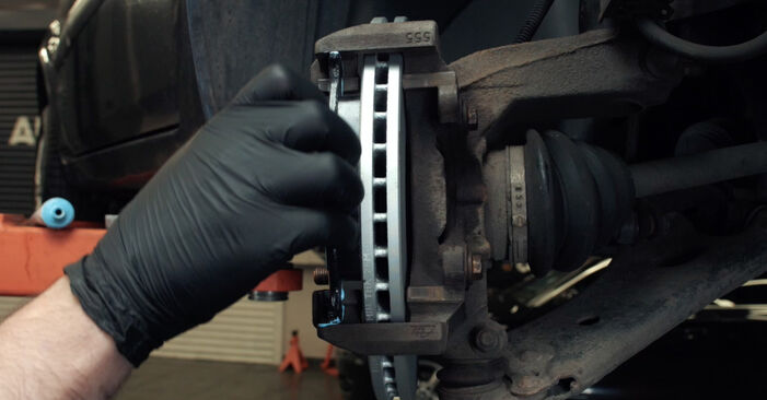 Wie lange benötigt das Auswechseln der Teile: Bremsscheiben beim Ford Fiesta Mk5 2009 - Detailliertes PDF-Tutorial