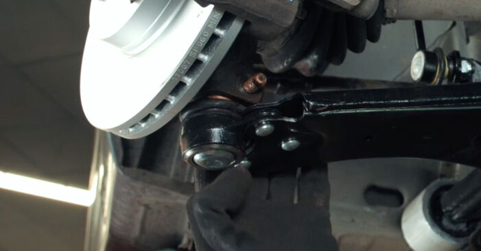 Changing Control Arm on FORD Fiesta Mk5 Hatchback (JH1, JD1, JH3, JD3) 1.25 16V 1998 by yourself