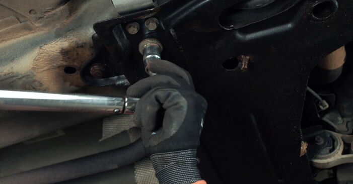 Wie lange benötigt das Auswechseln der Teile: Querlenker beim Ford Fiesta Mk5 1995 - Detailliertes PDF-Tutorial
