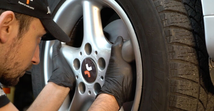BMW 5 SERIES Disque de frein remplacement: guides en ligne et tutoriels vidéo