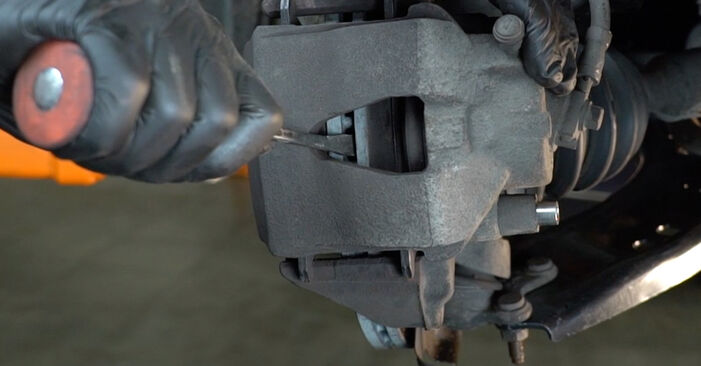 Wie lange braucht der Teilewechsel: Bremsbeläge am Audi A3 8P 2012 - Einlässliche PDF-Wegleitung