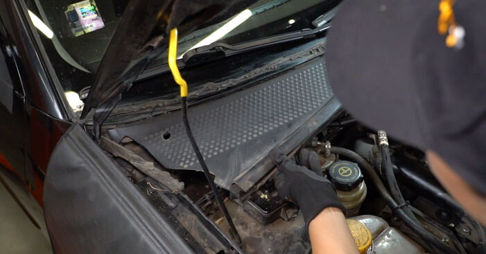 Changing of Pollen Filter on Ford Focus Mk1 2006 won't be an issue if you follow this illustrated step-by-step guide