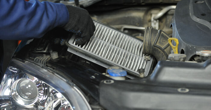 Changing of Air Filter on KIA Sorento jc 2010 won't be an issue if you follow this illustrated step-by-step guide