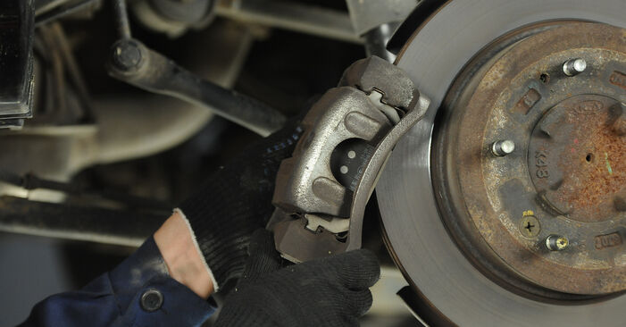 Need to know how to renew Brake Discs on KIA SORENTO 2009? This free workshop manual will help you to do it yourself