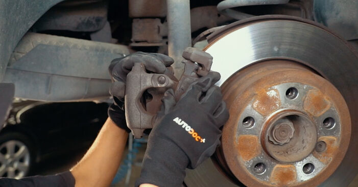 Replacing Brake Discs on BMW X3 E83 2004 2.0 d by yourself