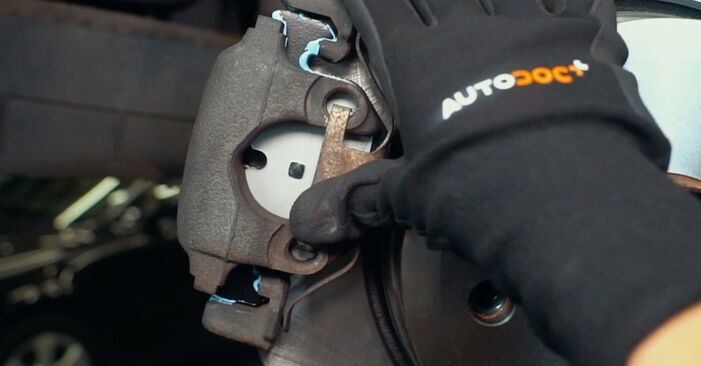 Changing Brake Pads on BMW X3 (E83) xDrive 20 d 2006 by yourself