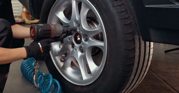 BMW X3 Plaquette de frein manuel d'atelier pour remplacer soi-même