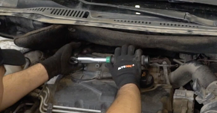 VW Caddy 3 kasten 1.6 TDI 2006 Stoßdämpfer wechseln: Gratis Reparaturanleitungen