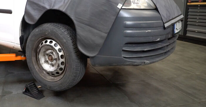 Zamenjajte Ležaj Amortizerja na VW Caddy 3 Van 2014 1.9 TDI sami