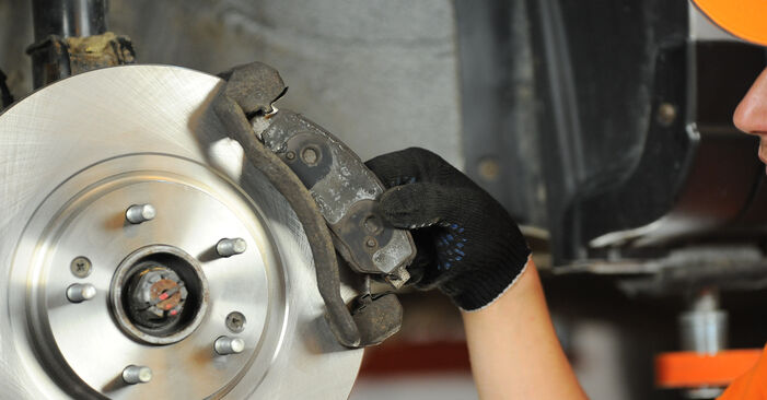 Changing of Brake Pads on Hyundai Santa Fe cm 2005 won't be an issue if you follow this illustrated step-by-step guide