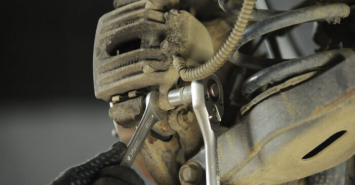 Vanskelighetsgrad: Bytte av Bremseskiver på Hyundai Santa Fe CM 2.4 4x4 2011 – last ned illustrert veiledning
