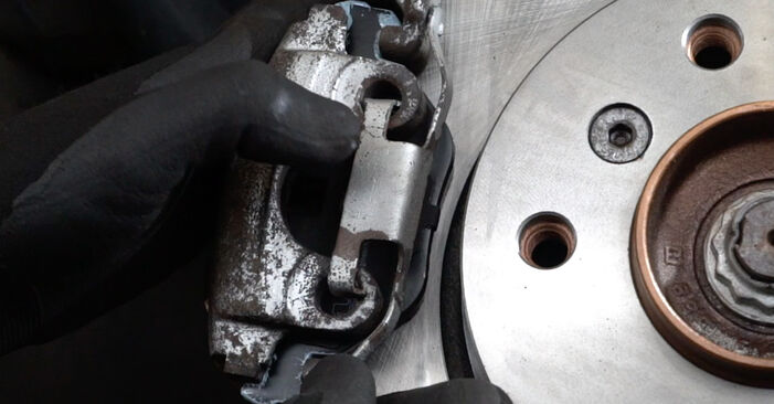 DIY replacement of Brake Discs on BMW 3 Saloon (E36) 325 i 1995 is not an issue anymore with our step-by-step tutorial