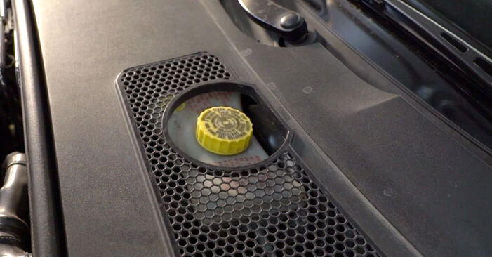 Comment changer Disque de frein sur AUDI A4 - trucs et astuces