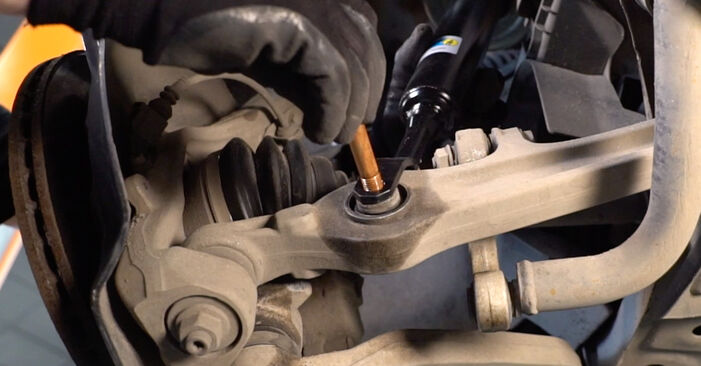 Wie schmierig ist es, selber zu reparieren: Federn beim Audi A4 B5 Avant 2.5 TDI 2000 wechseln – Downloaden Sie sich Bildanleitungen