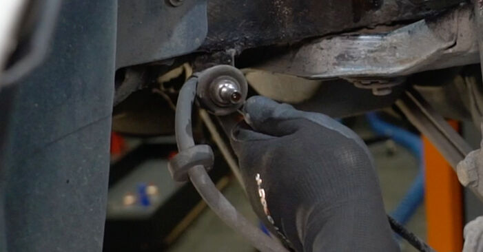 Wie schmierig ist es, selber zu reparieren: Stoßdämpfer beim Ford Mondeo mk3 Limousine 2.2 TDCi 2006 wechseln – Downloaden Sie sich Bildanleitungen