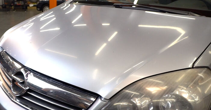 Trinn-for-trinn anbefalinger for hvordan du kan bytte Opel Astra H Caravan 2014 1.4 (L35) Oljefilter selv