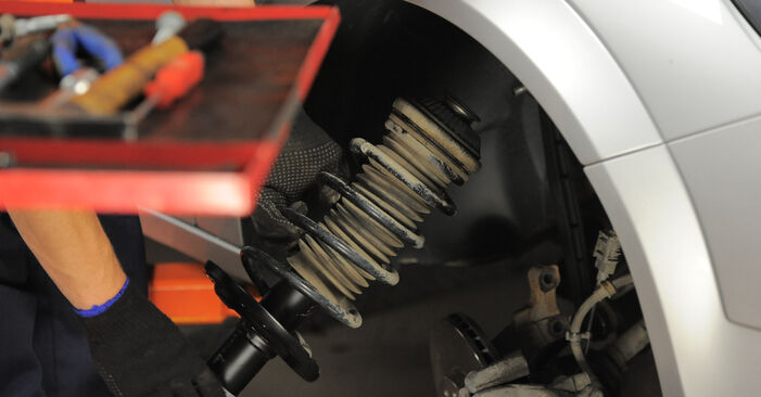 Wie schmierig ist es, selber zu reparieren: Stoßdämpfer beim Opel Astra H Caravan 1.6 (L35) 2010 wechseln – Downloaden Sie sich Bildanleitungen