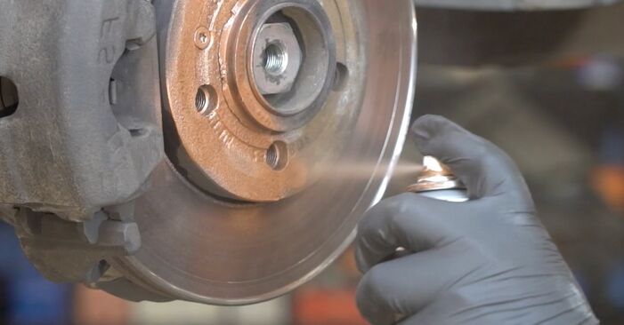 DIY replacement of Brake Discs on VOLVO XC90 I (275) T6 AWD 2003 is not an issue anymore with our step-by-step tutorial