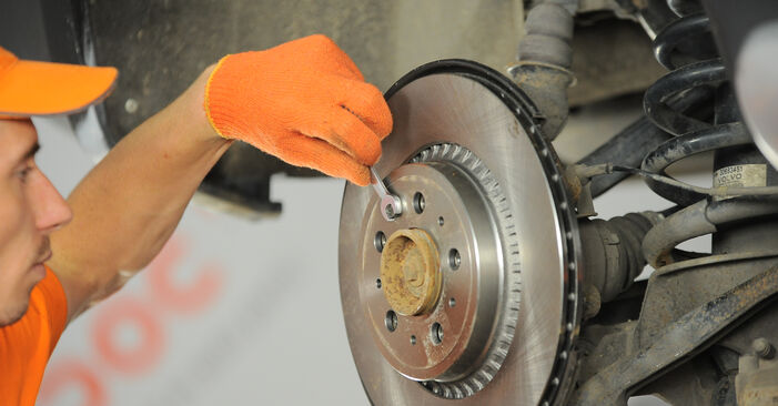 Need to know how to renew Wheel Bearing on VOLVO XC90 2009? This free workshop manual will help you to do it yourself