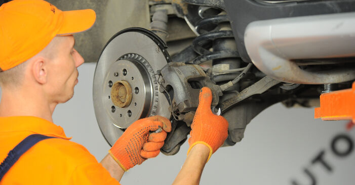 Wie schmierig ist es, selber zu reparieren: Radlager beim Volvo XC90 1 2.4 D3 / D5 2008 wechseln – Downloaden Sie sich Bildanleitungen
