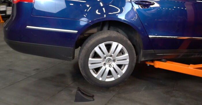 VW PASSAT Rameno Zavesenia Kolies výměna: bezplatné návody z naší dílny