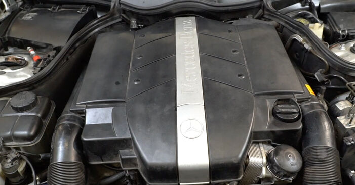 Mercedes W203 C 180 1.8 Kompressor (203.046) 2002 Lambdasonde austauschen: Unentgeltliche Reparatur-Tutorials