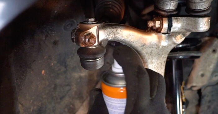 Changing of Track Rod End on Audi A4 B6 Avant 2001 won't be an issue if you follow this illustrated step-by-step guide