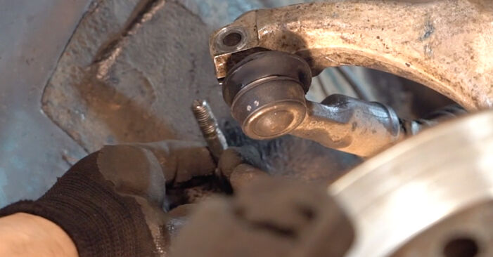 Changing of Track Rod End on Audi A4 B6 Avant 2001 won't be an issue if you follow this illustrated step-by-step guide