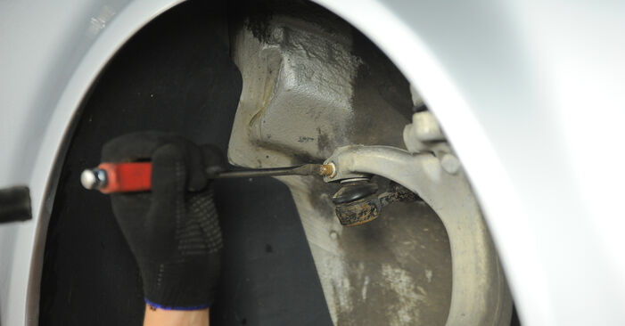 Wie kompliziert ist es, selbst zu reparieren: Spurstangenkopf am Audi A4 B6 2.5 TDI 2001 ersetzen – Laden Sie sich illustrierte Wegleitungen herunter