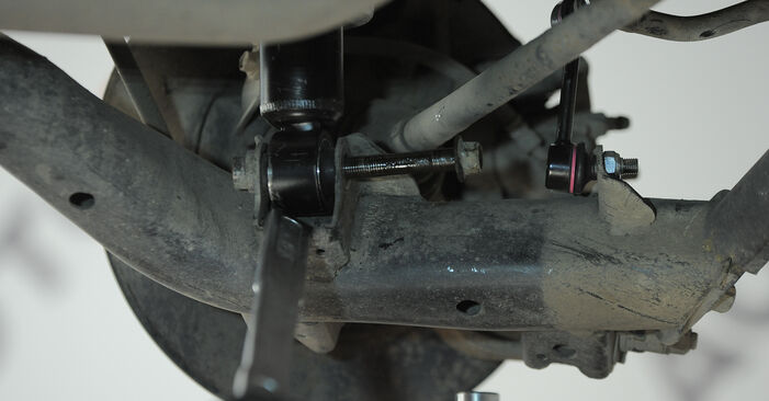 Honda CR-V II 2.2 CTDi (RD9) 2003 Federn wechseln: Gratis Reparaturanleitungen