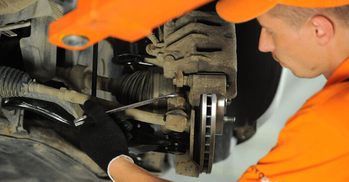 Wie schmierig ist es, selber zu reparieren: Spurstangenkopf beim Hyundai Santa Fe cm 2.4 4x4 2011 wechseln – Downloaden Sie sich Bildanleitungen