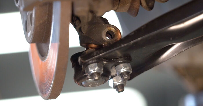 Wie lange benötigt das Auswechseln der Teile: Radlager beim Audi 80 B4 1991 - Detailliertes PDF-Tutorial