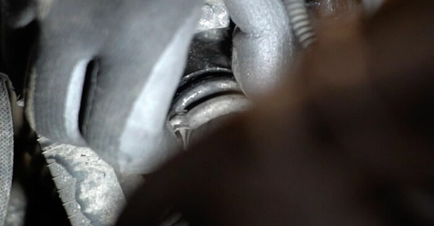 How to change EGR valve on Ford Focus MK2 replacement guide