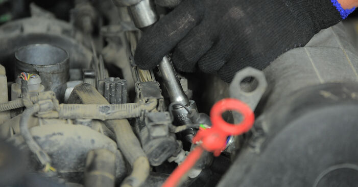 How to remove VW GOLF 1.6 1995 Spark Plug - online easy-to-follow instructions