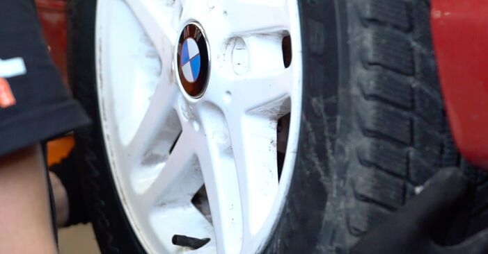 Sostituzione di BMW 3 SERIES 330Cd 3.0 Ammortizzatori: guide online e tutorial video