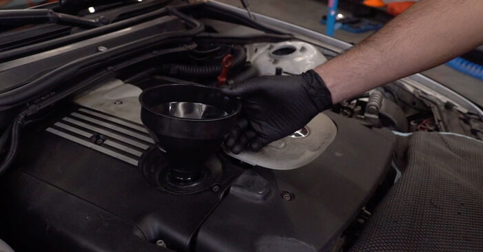 How to remove BMW 3 SERIES 330d 3.0 2003 Oil Filter - online easy-to-follow instructions