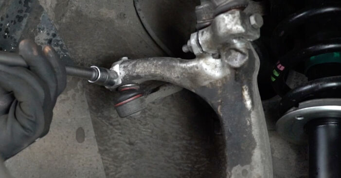 Replacing Shock Absorber on Audi A4 B7 2004 2.0 TDI 16V by yourself
