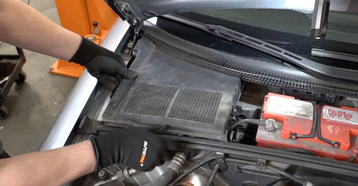 Wie Stoßdämpfer beim Audi A4 B7 Limousine 2004 gewechselt werden - Unentgeltliche PDF- und Videoanweisungen