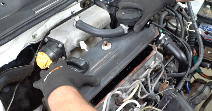 Hinweise des Automechanikers zum Wechseln von VW GOLF III (1H1) 1.8 1997 Wasserpumpe + Zahnriemensatz